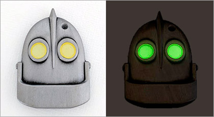 Iron Giant pin from LittleShopofPins.com