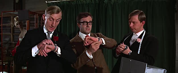 A scene from Casino Royale (1967).