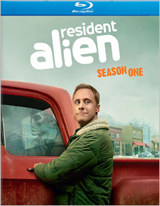 Resident Alien: Season One (Blu-ray Disc)